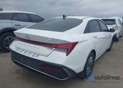 2024 Hyundai Elantra Sel из США, поврежденный, VIN KMHLM4DG4RU806568